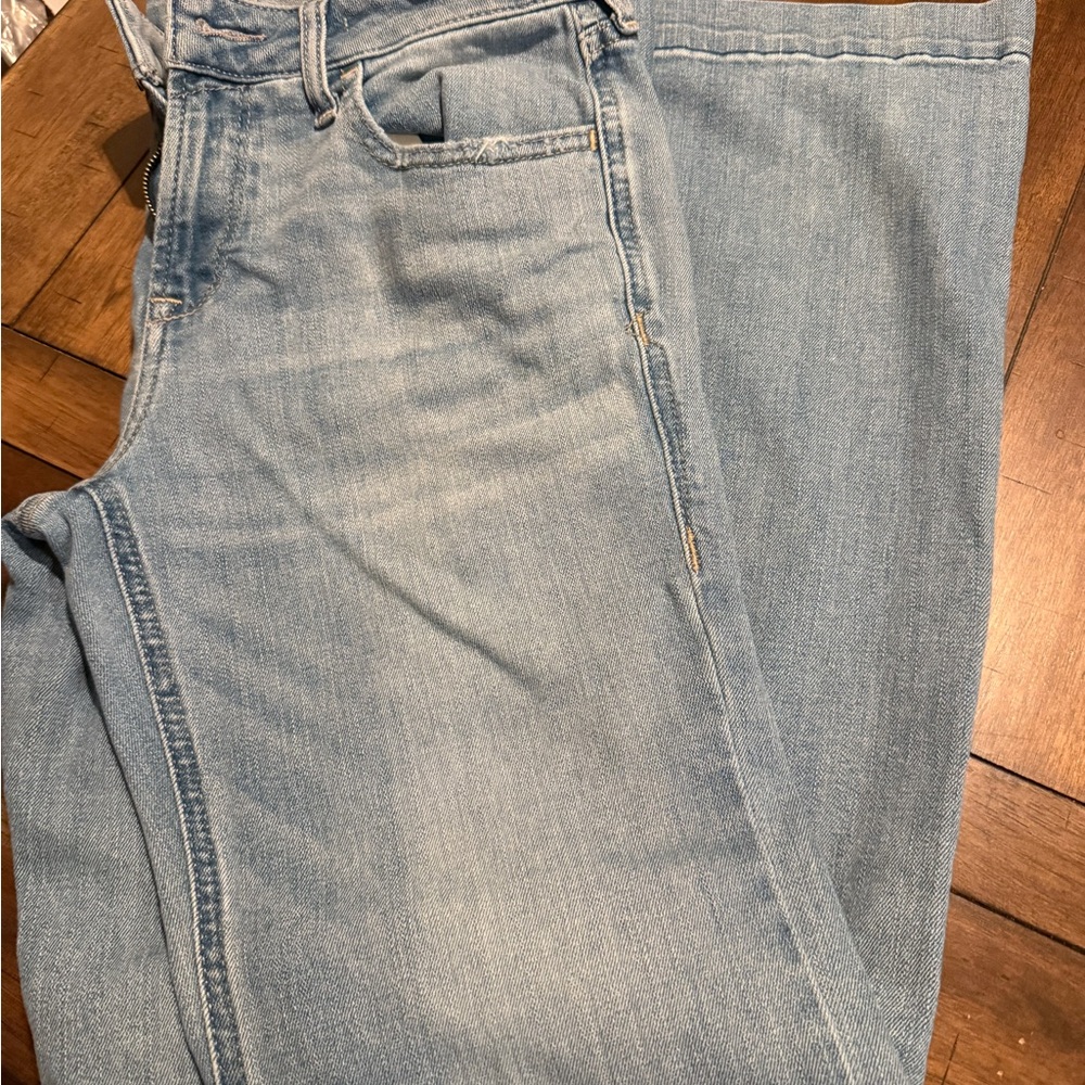 Ariat Women’s Light Blue Trouser Jeans